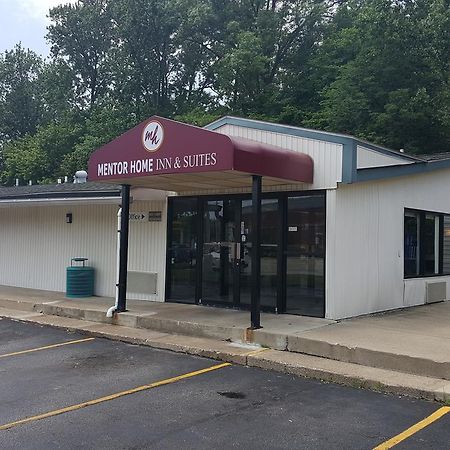 Mentor Home Inn And Suites Kültér fotó